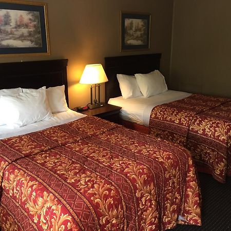 Red Carpet Inn & Suites Albany Airport 올버니 외부 사진